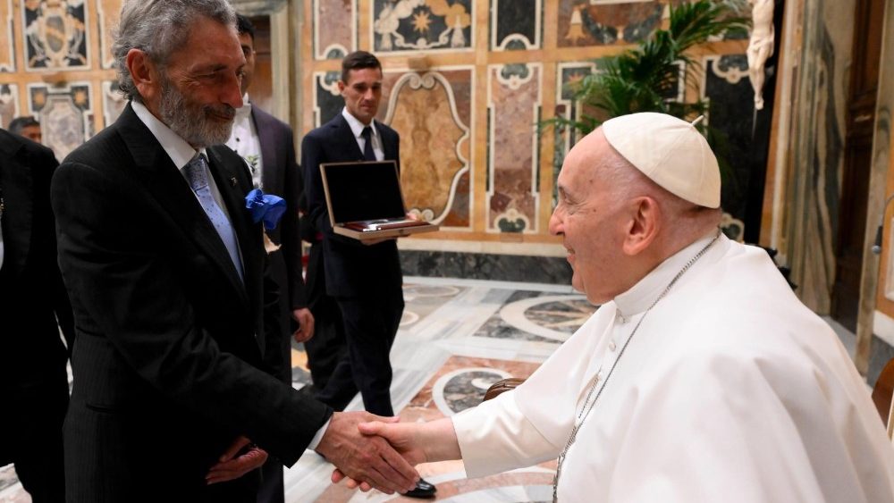 Падчас аўдыенцыі для футбалістаў і кіраўніцтва іспанскага клуба Рэал Сельта дэ Віга
