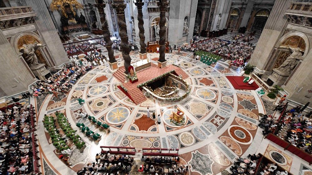 Blick in den Petersdom