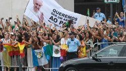 À l'arrivée du Pape François pour les JMJ 2023 à Lisbonne au Portugal. 
