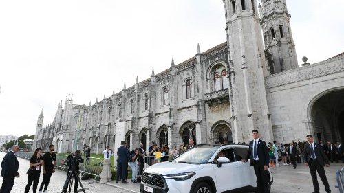 ‘Transformative dialogue’: Political and religious leaders gather in Lisbon