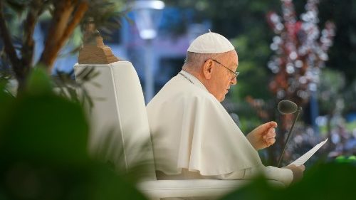 Papež na Portugalské katolické univerzitě promluvil ke studentům