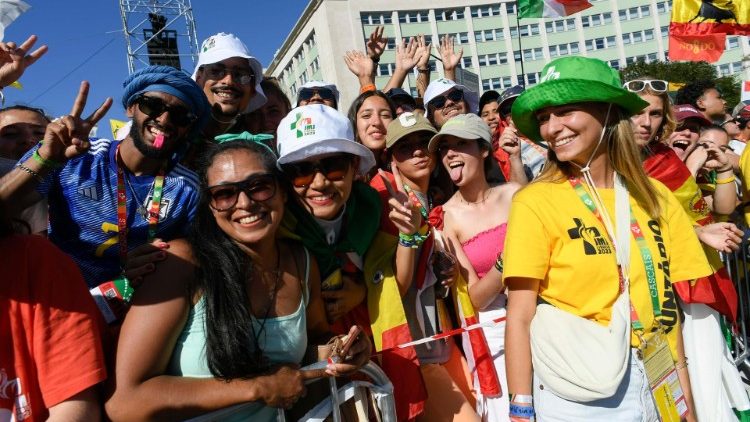 Kristo Anaishi na ni tumaini kwa vijana wa kizazi kipya