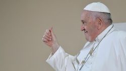 Papež František na archivní fotografii