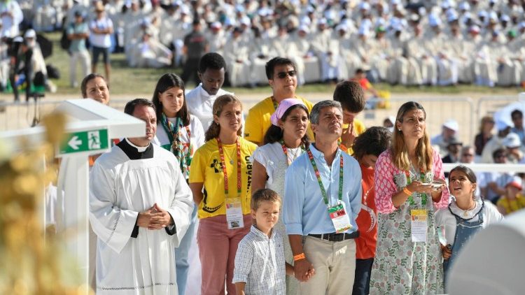 Průvod s obětními dary