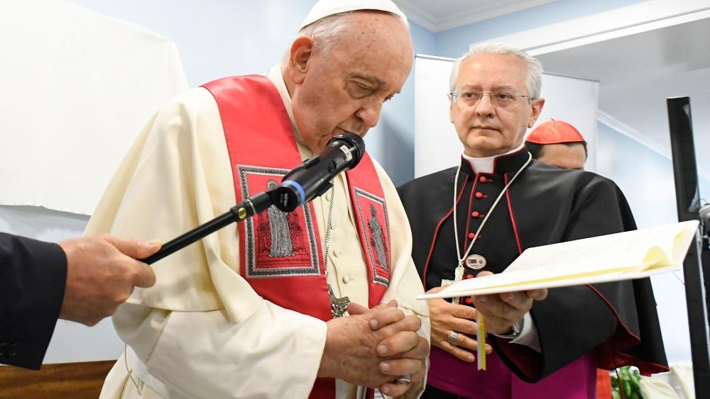 2023.09.04Viaggio Apostolico in Mongolia - Incontro con gli operatori della carita'