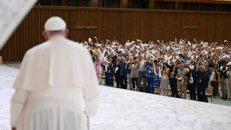 L'udienza del Papa con l'Associazione "Incontro Matrimoniale"