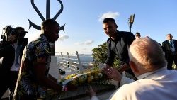 اليوم الأول من زيارة البابا فرنسيس الرسولية إلى مرسيليا 