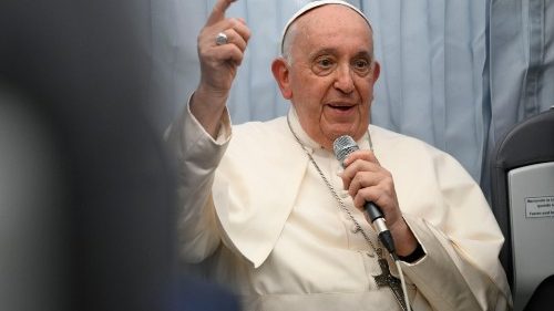 Le Pape plaide pour une communication pleinement humaine