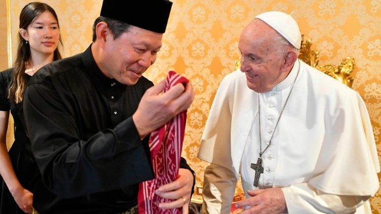 Balozi wa Malaysia amewakilisha barua na hati za utambuzi mjini Vatican