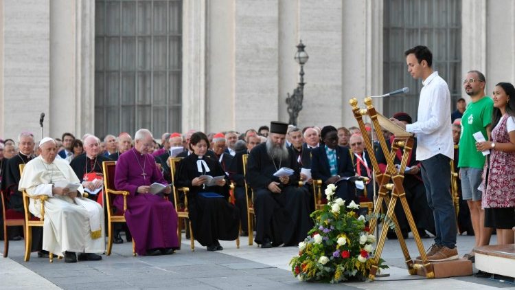 Ecumenical Prayer Vigil in St Peter's Square
