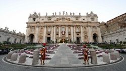 வத்திக்கான் தூய பேதுரு பெருங்கோவில் வளாகம் 