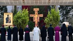 Veillée de prière œcuménique du 30 septembre 2023, place Saint-Pierre, en présence du Pape et des représentants de diverses Églises. 