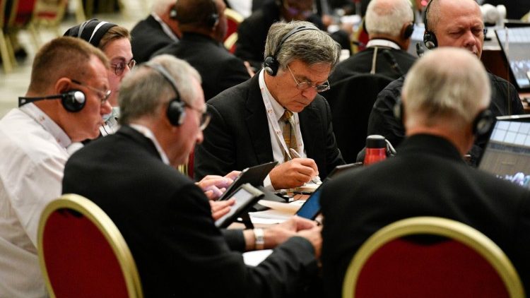 Prefekt Dikasteria pro komunikaci při jedn&aacute;n&iacute; mal&yacute;ch skupin