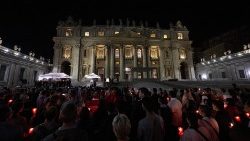 Молитва на площад "Свети Петър"