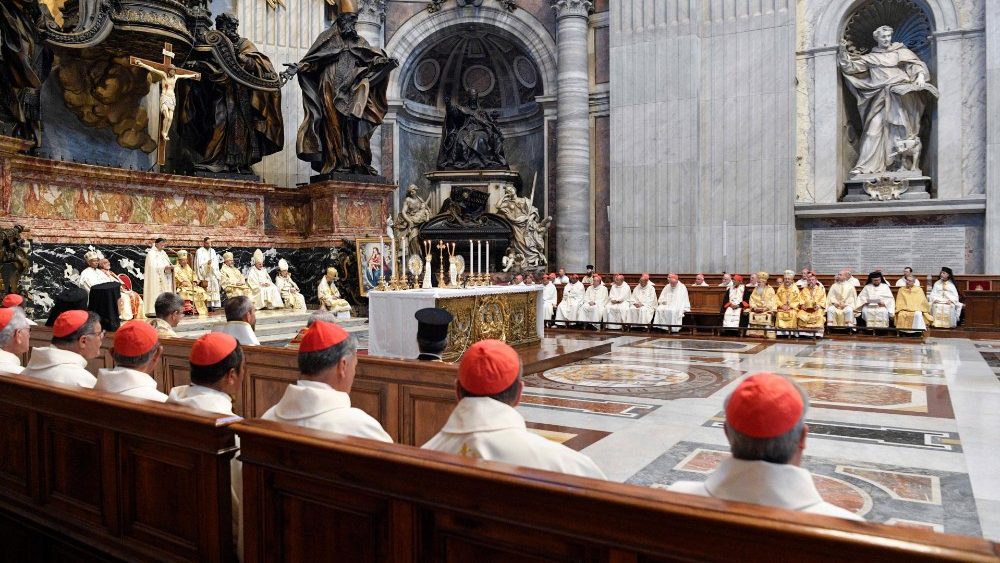 Святая Імша для ўдзельнікаў Сінода Біскупаў