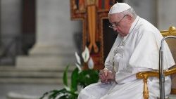 Pope Francis in prayer 