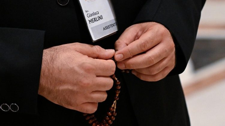 성 베드로 대성전에서의 묵주기도