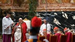 2023.11.03 Celebrazione eucaristica in suffragio di Benedetto XVI e di Cardinali e Vescovi defunti nel corso dell'anno