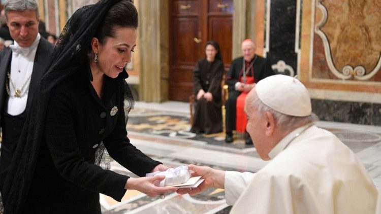 Audience pro mecen&aacute;še Vatik&aacute;nsk&yacute;ch muze&iacute;