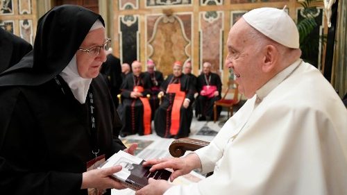 Францішак: праз любоў святых мы можам пазнаць таямніцу Бога