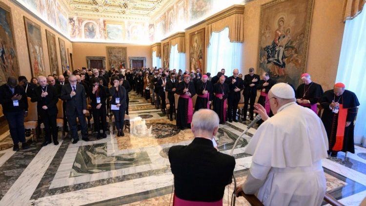 Setkání osob zodpovědných za univerzitní pastoraci a kaplanů z katolických univerzit s papežem 