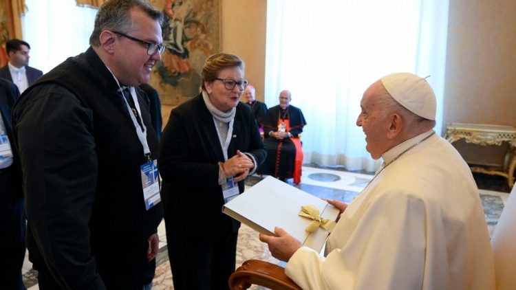 Papa Franjo primio je u audijenciju sudionike susreta sveučilišnih kapelana i pastoralnih djelatnika