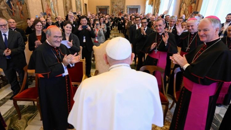 Papa Franjo primio je u audijenciju sudionike susreta sveučilišnih kapelana i pastoralnih djelatnika 