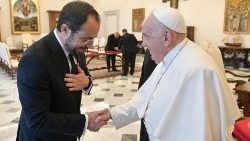 Papst Franziskus begrüßt Zyperns Präsident Christodoulides