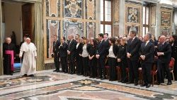 Papst Franziskus traf diesen Freitag Betroffene der schweren Erdbeben 2016/2017 in Italien
