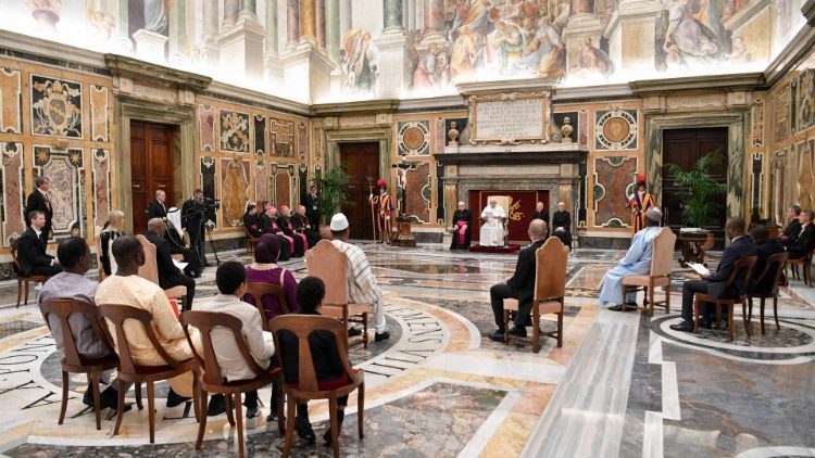 2023.12.07 Presentazione delle Lettere Credenziali degli Ambasciatori di Kuwait, Nuova Zelanda, Malawi, Guinea, Svezia, Algeria e Ciad