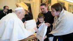 Падчас сустрэчы дзецьмі з італьянскай Каталіцкай акцыі
