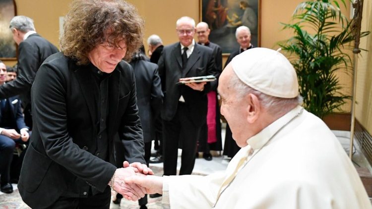 Riccardo Cocciante und Papst Franziskus