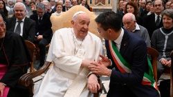 Audiencia del Papa a una Delegación de la diócesis de Belluno-Feltre en el 60 aniversario de la catástrofe de Vajont