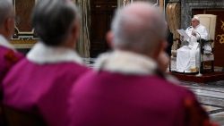 El Papa en audiencia con los prelados auditores del Tribunal de la Rota Romana para la inauguración del Año Judicial