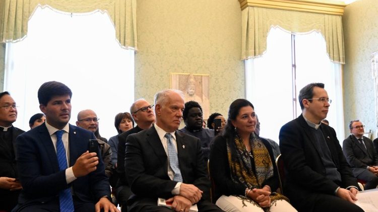 Des membres de la délégation lors de l'audience.