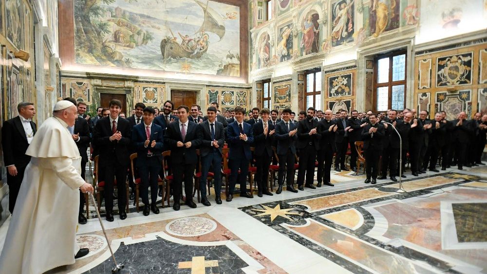 Францішак на аўдыенцыі з дэлегацыяй мадрыдскай семінарыі