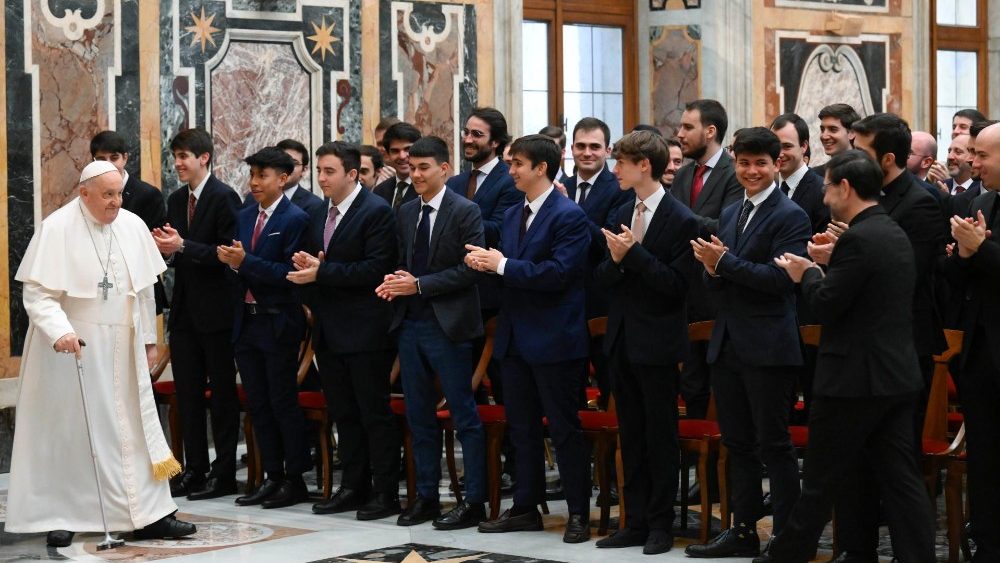 Францішак на аўдыенцыі з дэлегацыяй мадрыдскай семінарыі