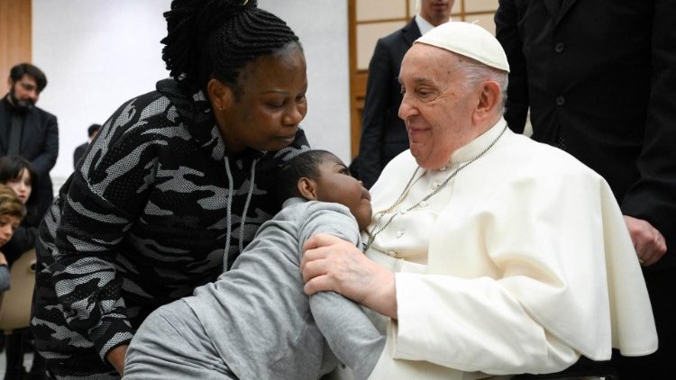 In udienza dal Papa la Comunità dell'Ospedale Bambino Gesù