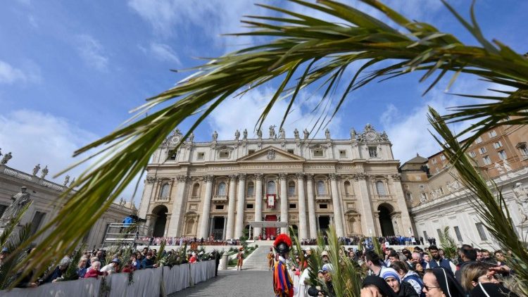 Msza św. w Niedzielę Palmową rozpocznie się o godz. 10 na Placu św. Piotra