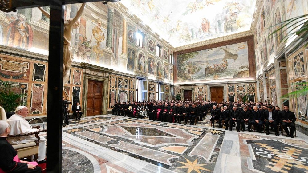 Papa Francisco em audiência as comunidades dos Colégios Pio Brasileiro, Pio Latino-Americano e Mexicano