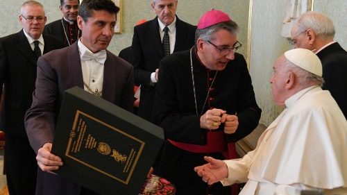 Papst an Priester: „Tränen abwischen“