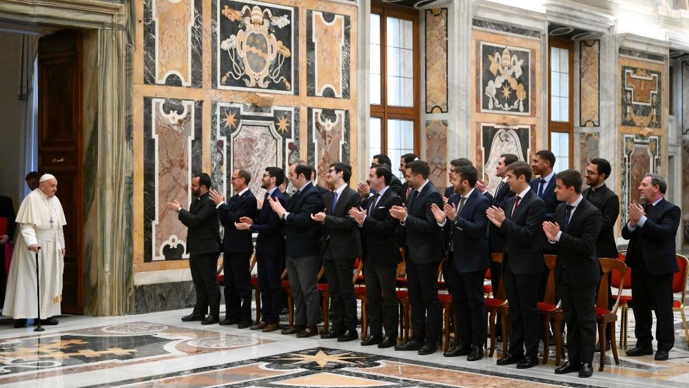 Папская аўдыенцыя для дэлегацыі семінарыстаў з Севільі