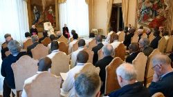 Папата с участниците в Генералния капитул на Братята на християнското образование от Плаермел 