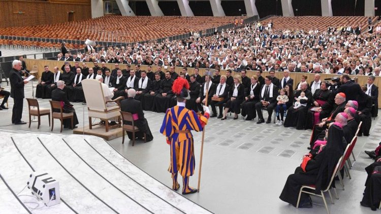 Ferenc pápa magánaudiencián fogadta a magyar nemzeti zarándoklat résztvevőit