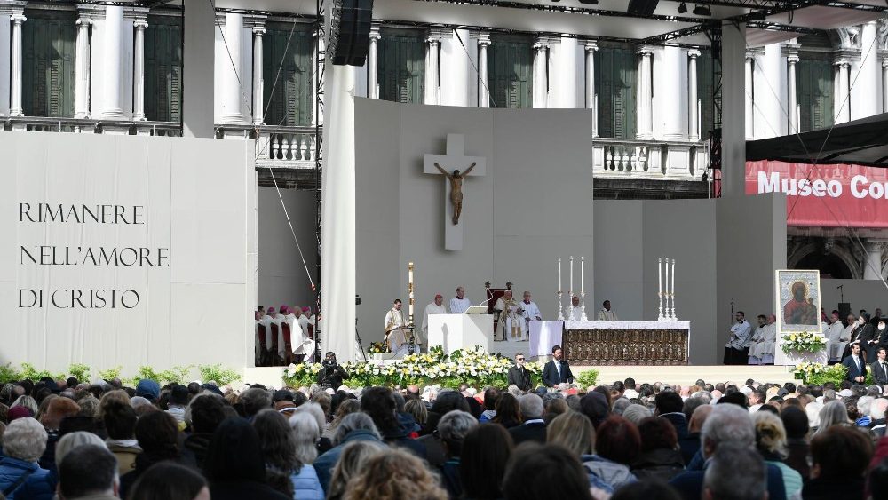 Visita pastoral do Papa Francisco a Veneza - celebração da Santa Missa na Praça São Marcos (Vatican Media)