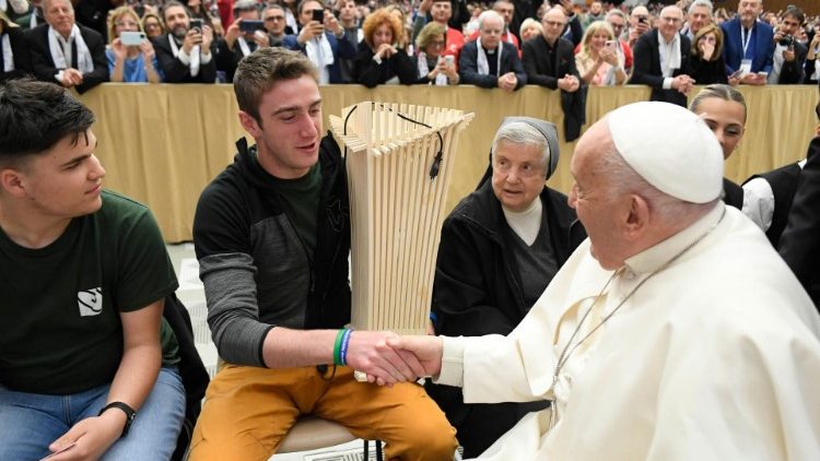 Miembros de la Confederación Nacional de Formación y Actualización Profesional (CONFAP)