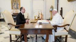 البابا فرنسيس يستقبل رئيس جمهوريّة ألبانيا  