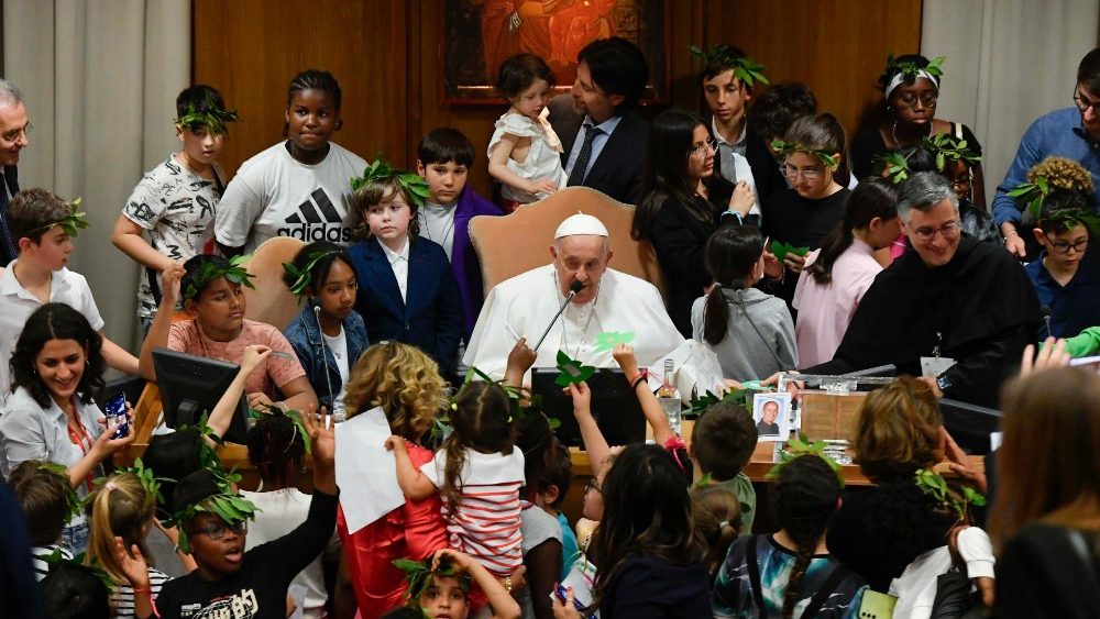 Дзіцячы круглы стол у рамках Сусветнай сустрэчы #BeHuman 