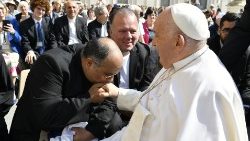 O Padre Omar Raposo representa o Brasil no evento internacional em Roma