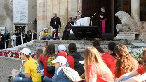 Wortlaut: Papst beantwortet in Verona Fragen von Kindern